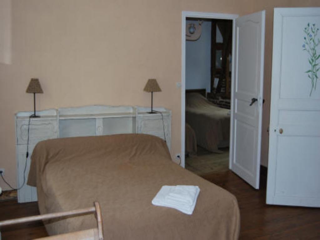 Bed and Breakfast Chez Francine Et Xavier Froissy  Экстерьер фото